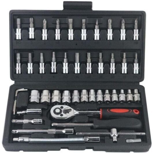 46Pcs 1/4 Inch Drive Socket Ratchet Wrench Set with Metric Sockets and Extension Bar for Auto Repair and Household (Black) MUMU
