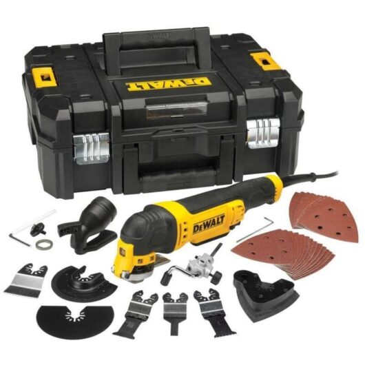 DWE315KT 240v Multi function tool - Dewalt