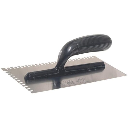 Leica Geosystems - R231 Mastic Trowel u Notches Edge Plastic Handle 11 x 4.3/4in RAG231