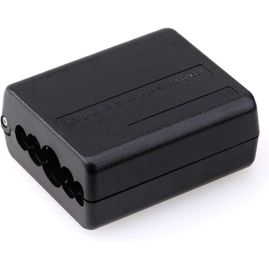 Memkey - Central longitudinal fiber stripping tool with a diameter of 4.5 to 11 mm