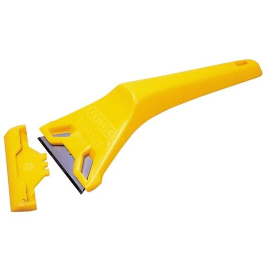 STA028590 593OC Window Scraper - Stanley