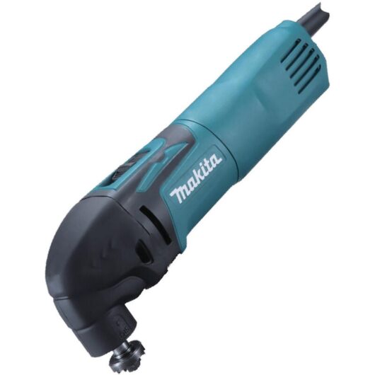 TM3000C 240v Multi function tool - Makita